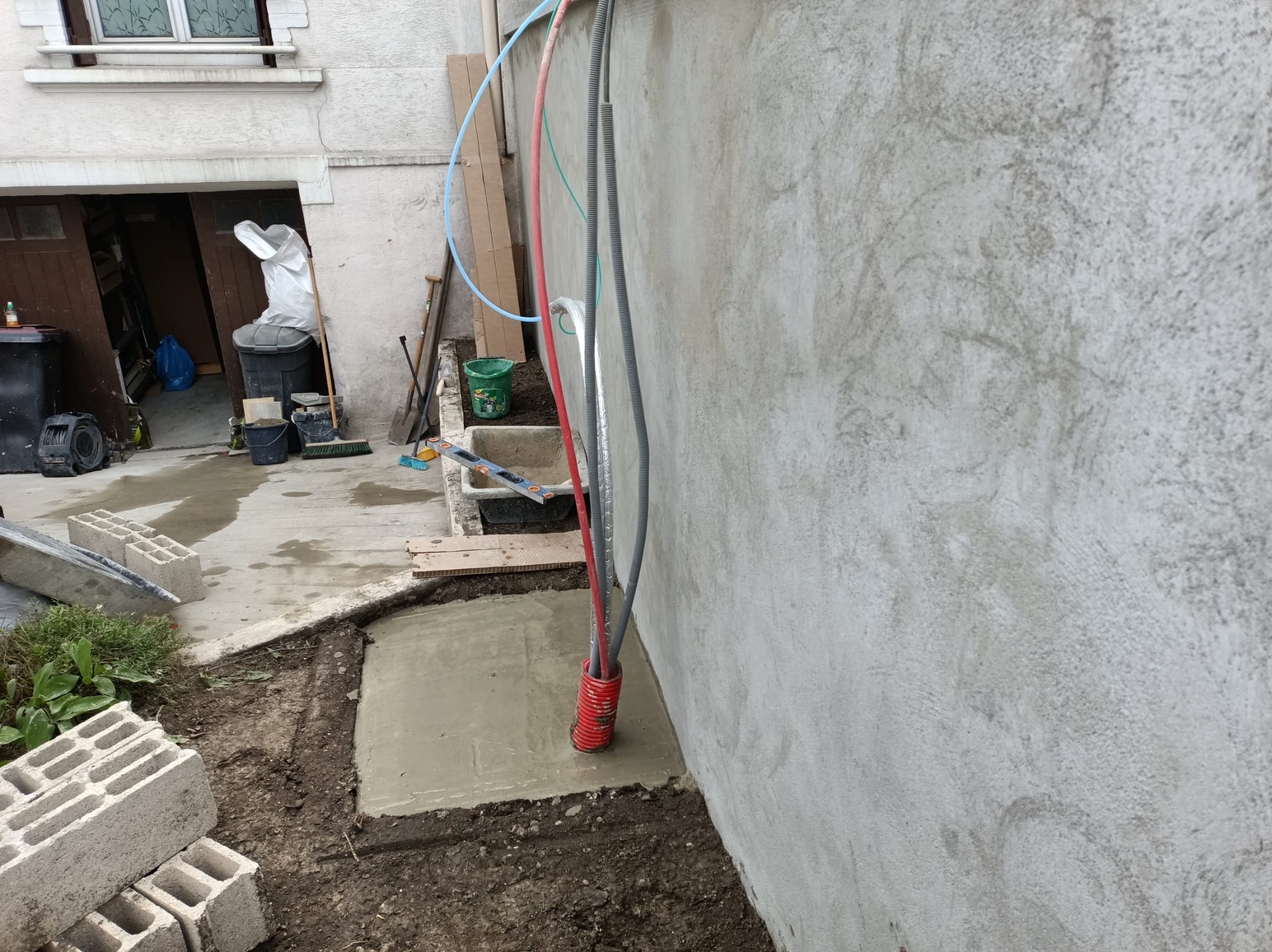 Histoire d'eau plombier chauffagiste Montreuil Paris Ile de France Installation pompe à chaleur 14 KW avec remplacement de mur mitoyen (5)